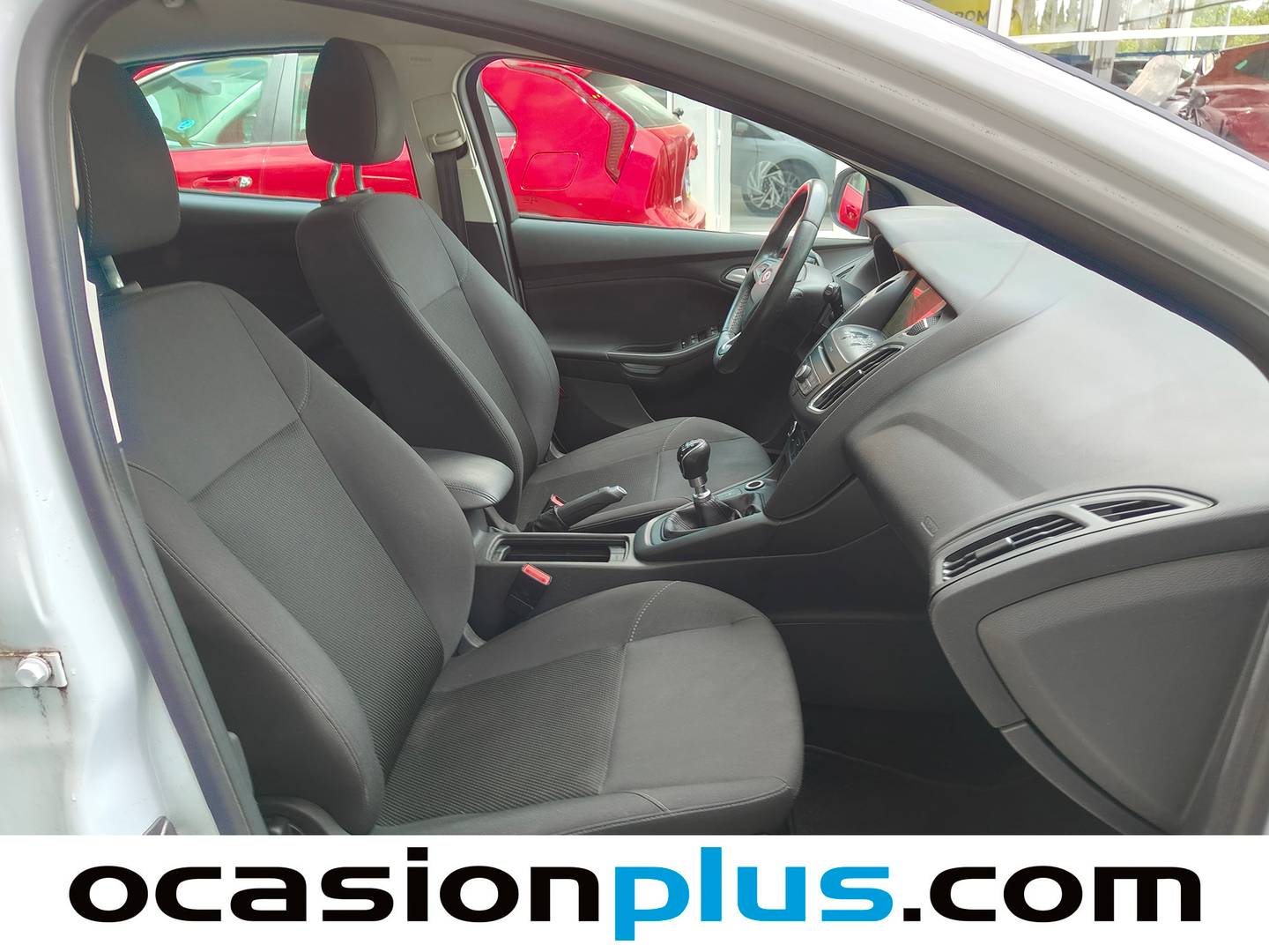 Ford Focus Ford Focus 1.5 TDCi Business  (120 CV) diésel