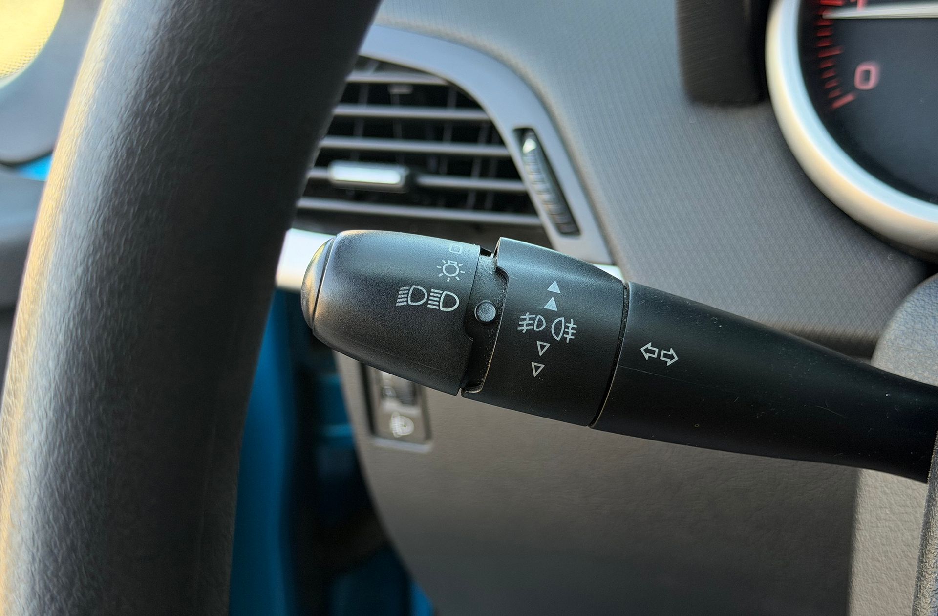 Peugeot 207 1.4i Access - foto 22