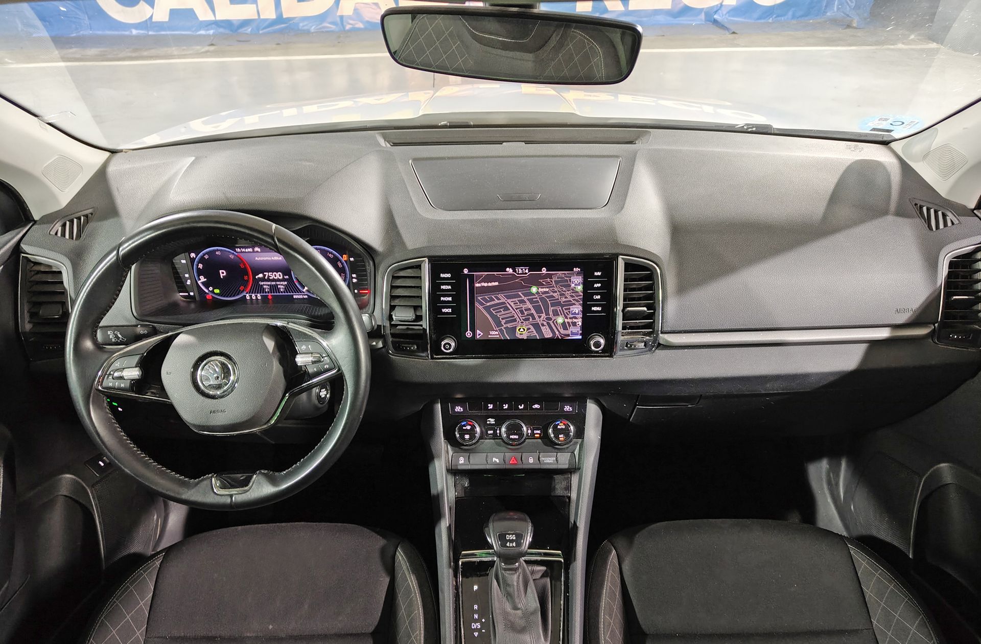 Škoda Karoq 2.0 TDI Ambition 4x4 DSG - foto 6