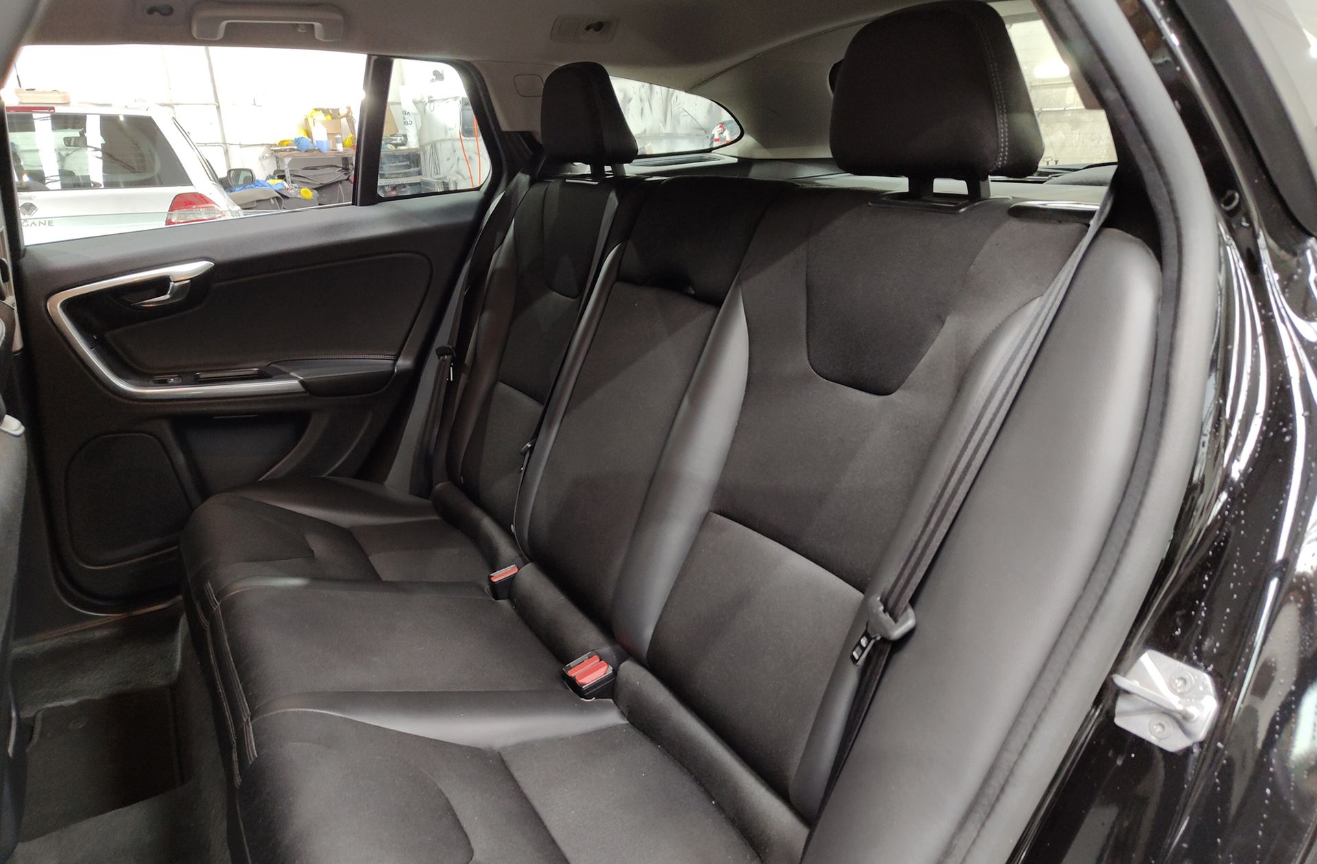 Volvo V60 D3 Momentum - foto 11