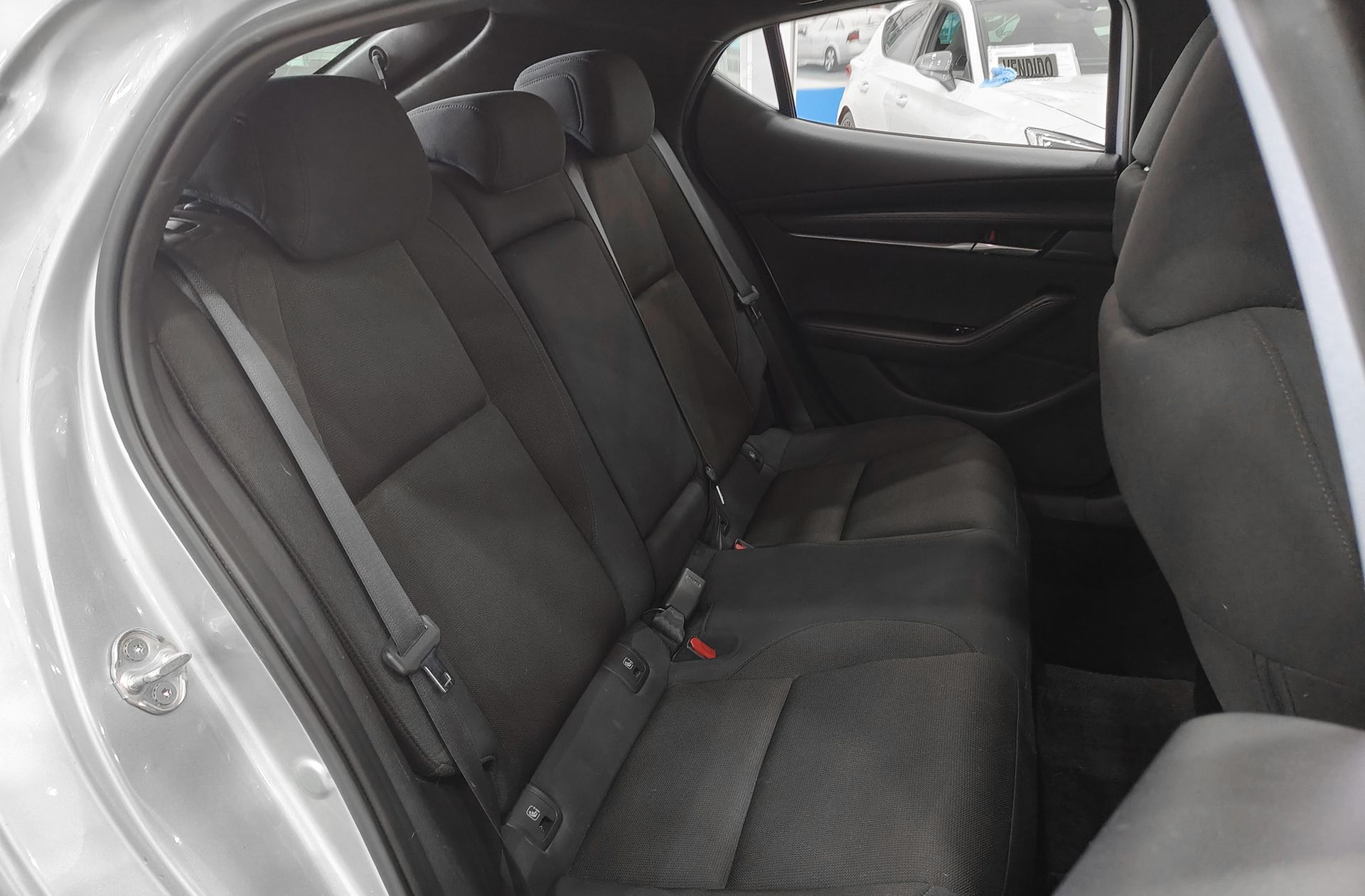 Mazda Mazda3 2.0 e-SKYACTIV-G Prime-Line - foto 19