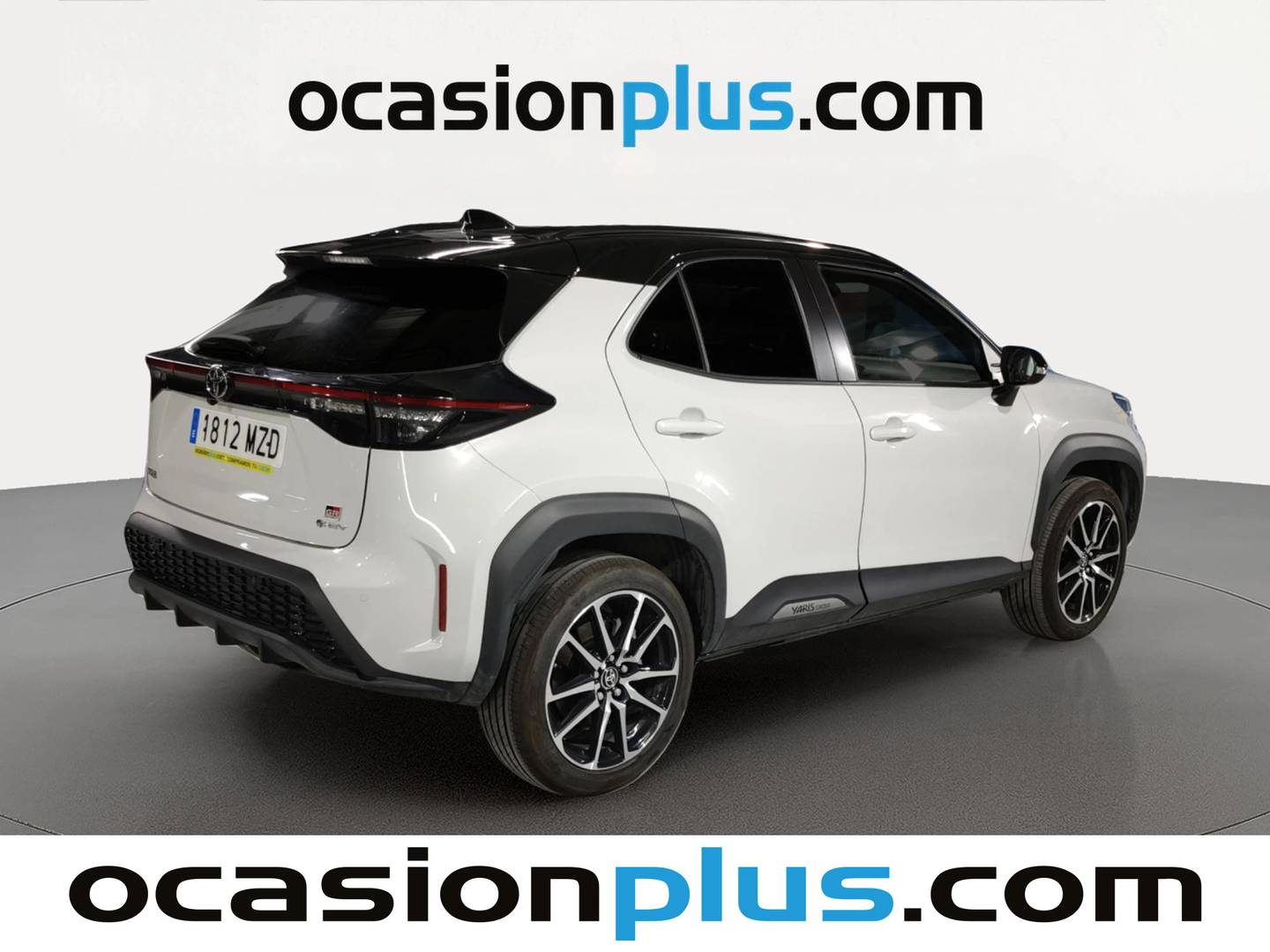 Foto trasera Toyota Yaris Cross Toyota Yaris Cross 130H GR Sport (130 CV) derecha