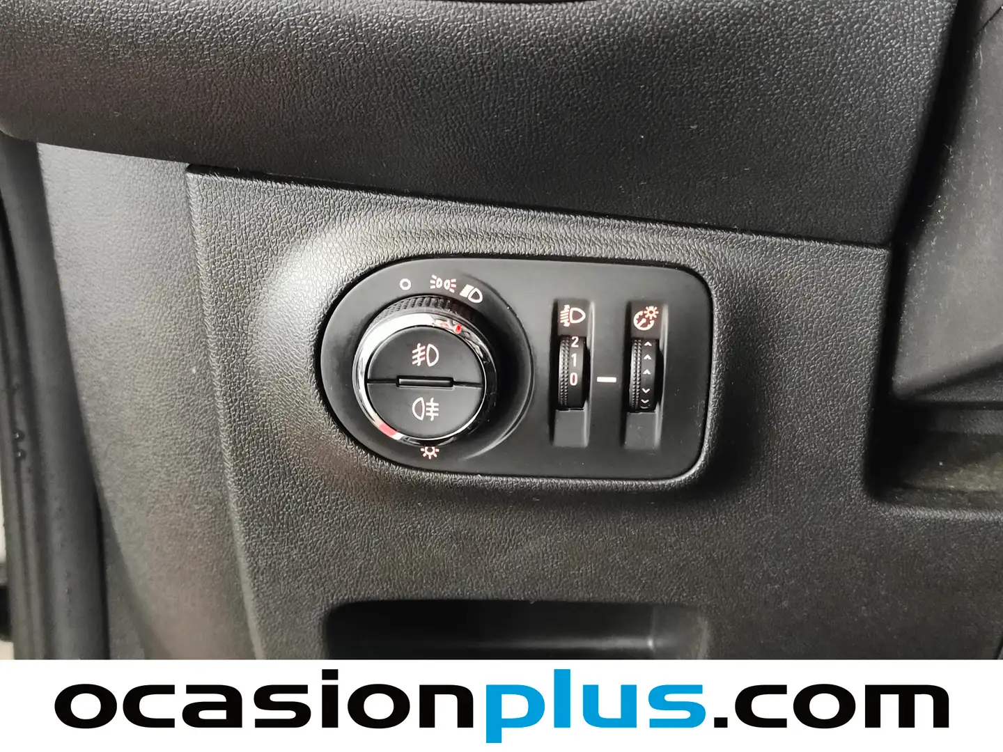 Foto Opel Corsa Opel Corsa 1.4 Business (90 CV)