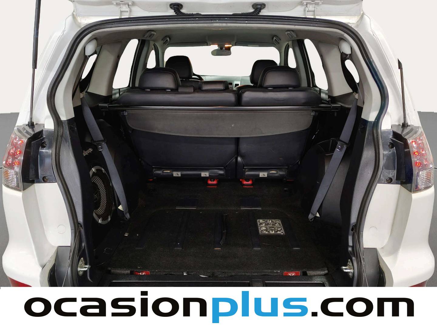 Foto Mitsubishi Outlander Mitsubishi Outlander 2.2 DI-D TC-SST Motion (156 CV) 7 Plazas