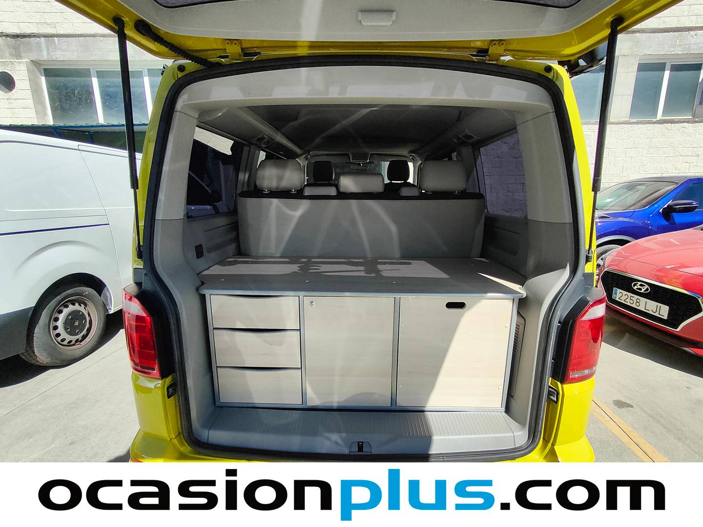 Fotos maletero Volkswagen California Volkswagen California Beach 2.0 TDI BMT (150 CV) DSG Camperizada