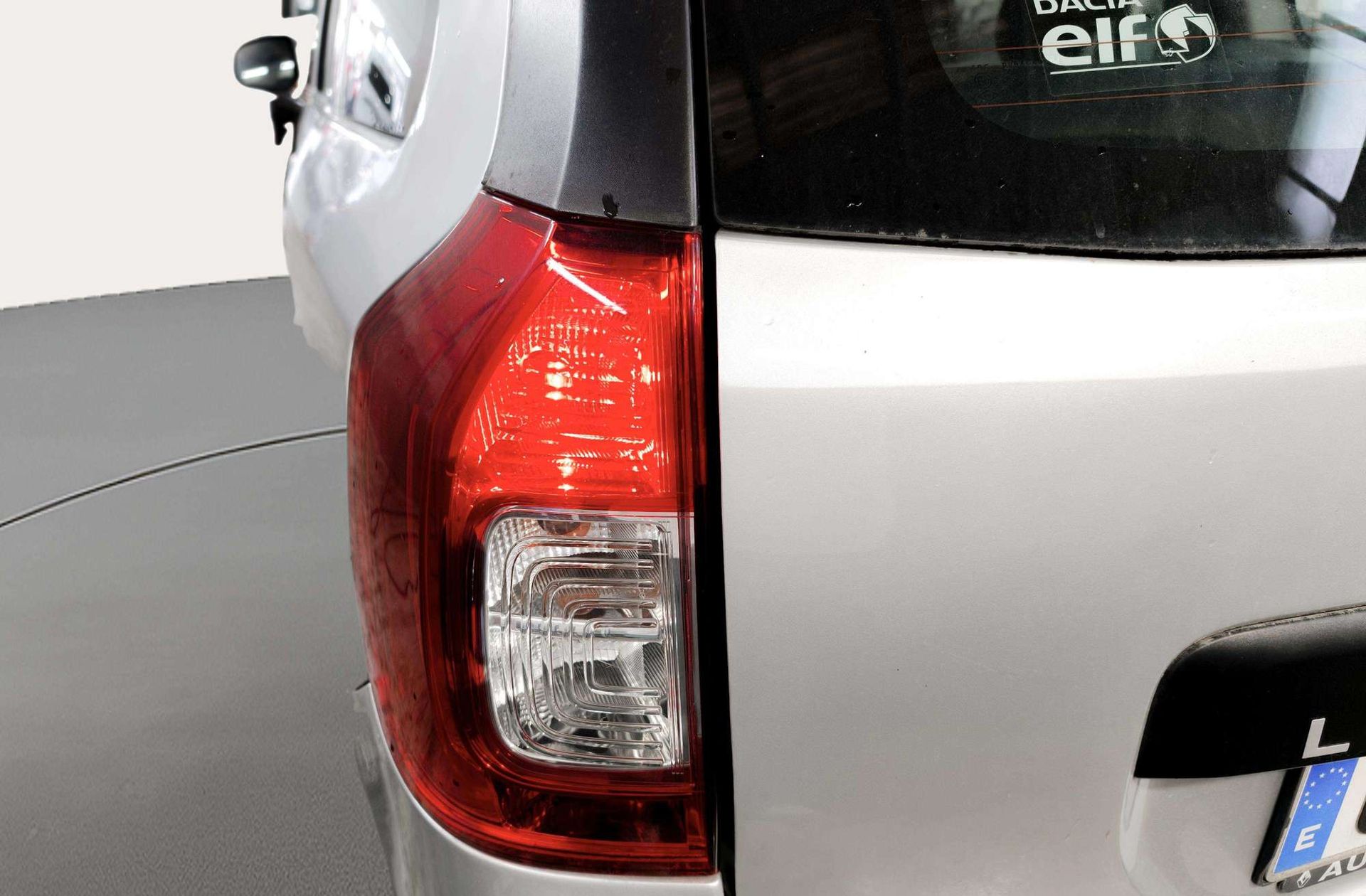 Dacia Logan MCV Laureate dCi - foto 13