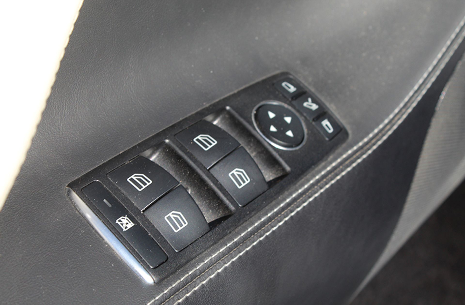 Tesla Model S 75d 4WD - foto 27