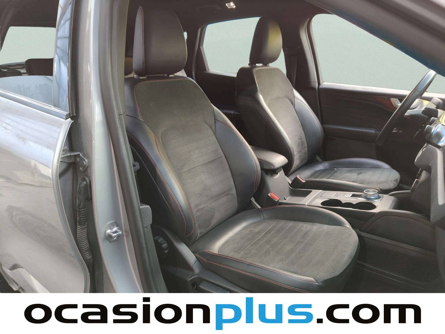 Foto Ford Kuga Ford Kuga 2.5 Duratec PHEV ST-Line X Auto (225 CV)