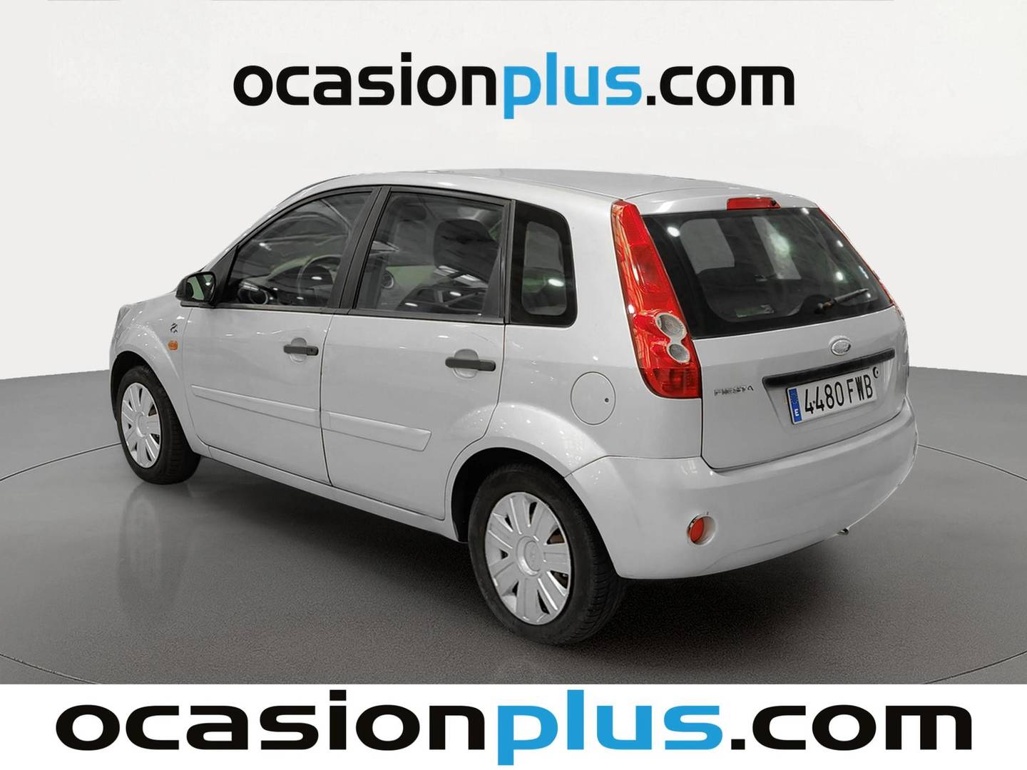Foto delantera Ford Fiesta Ford Fiesta 1.3 Newport (70 CV) derecha