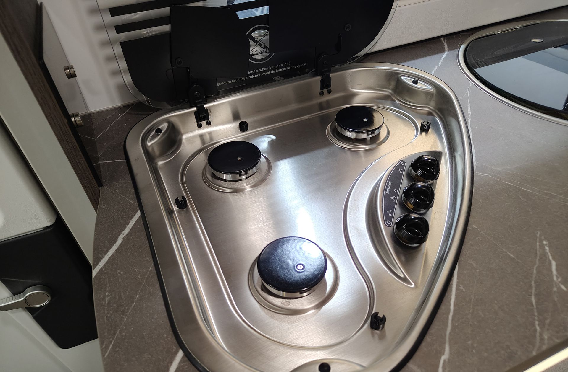 Benimar Tessoro 481 Special Edition 4 plazas - foto 12
