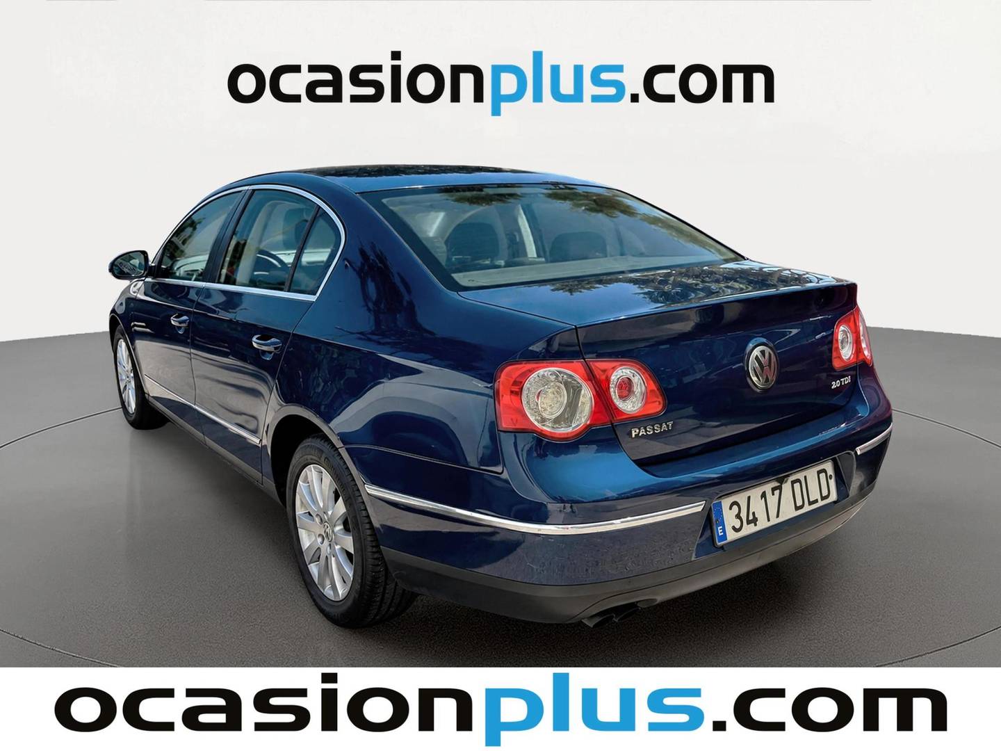 Foto trasera Volkswagen Passat Volkswagen Passat Advance 2.0 TDI (140 CV) izquierda
