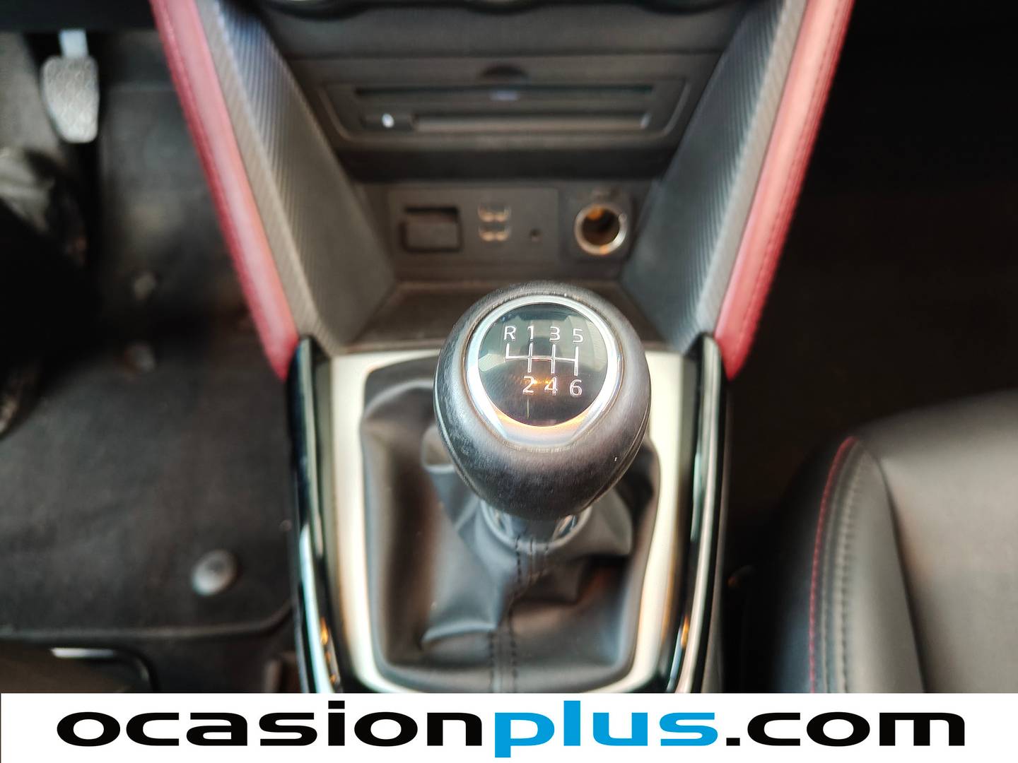 Foto Mazda CX-3 Mazda CX-3 1.5 DE SKYACTIV Luxury 2WD  (105 CV)