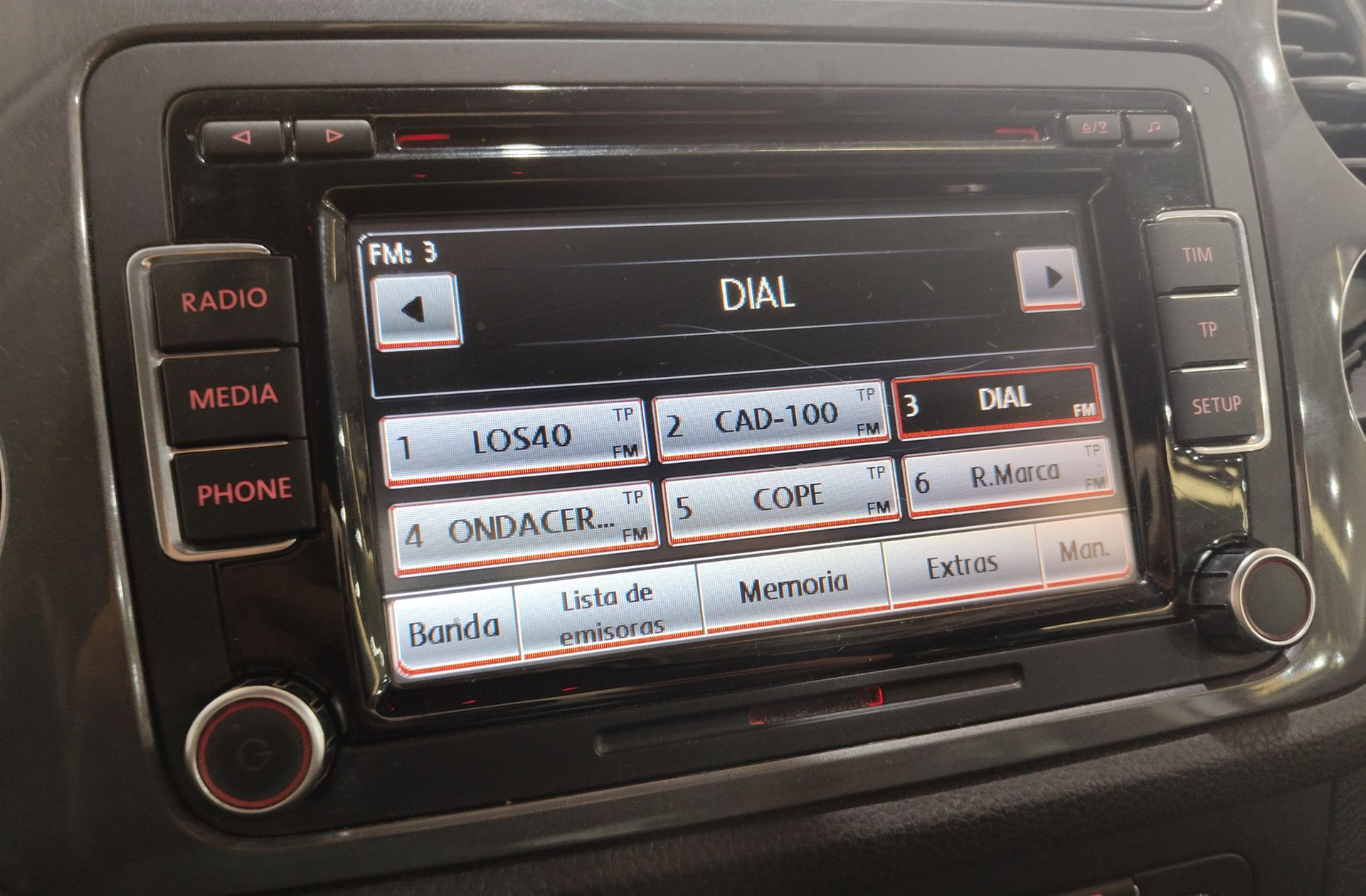 Volkswagen Tiguan Sport 2.0 TDI BMT 4Motion DSG - foto 33