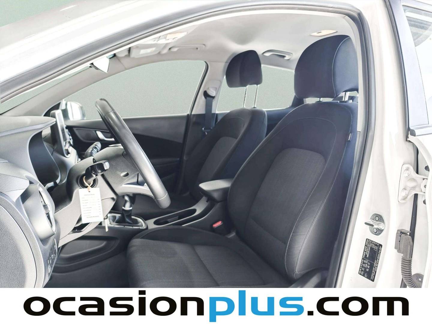 Foto asientos delanteros Hyundai Kona Hyundai Kona 1.0 TGDi 48V Maxx 4x2 (120 CV)