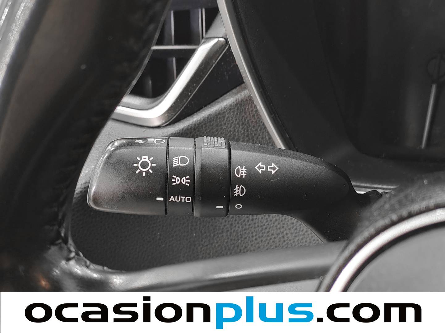 Acabados Toyota Corolla Toyota Corolla 1.8 125 Híbrido Active Tech E-CVT (122 CV)