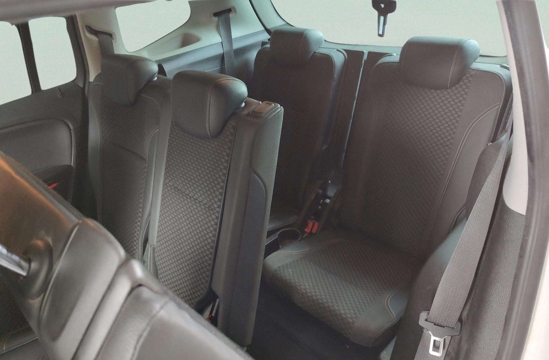 Opel Zafira 1.6 CDTi Excellence - foto 11