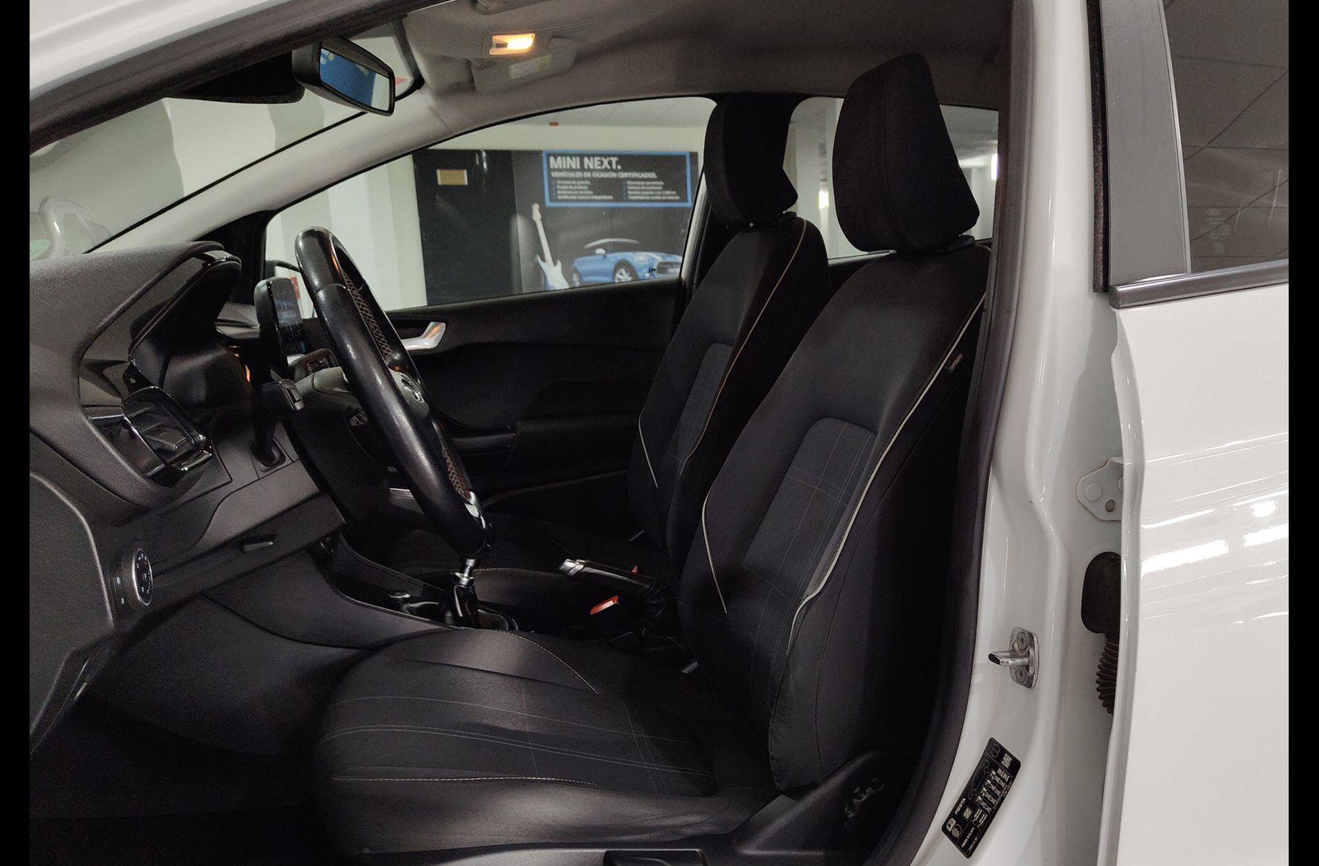 Ford Fiesta 1.0 EcoBoost Trend+ - foto 10