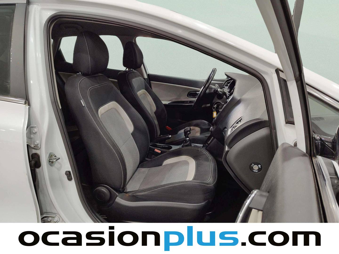 KIA Ceed KIA Ceed 1.0 T-GDi Eco-Dynamics x-Tech (100 CV) km 0