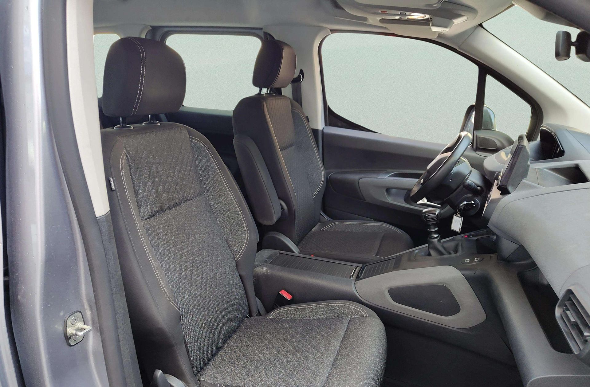 Peugeot Rifter BlueHDi 100 Allure - foto 16