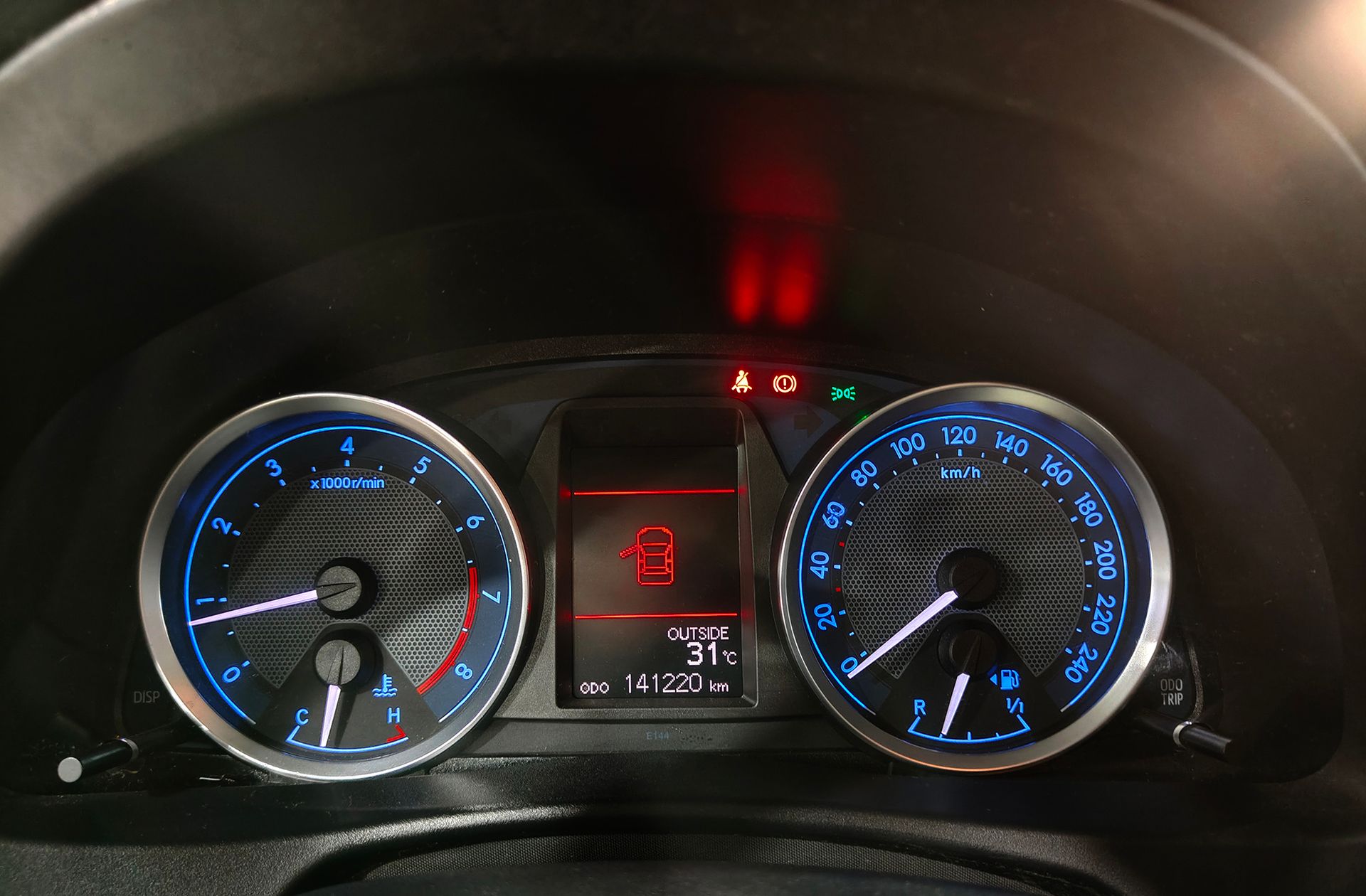 Toyota Auris 130 Active - foto 19