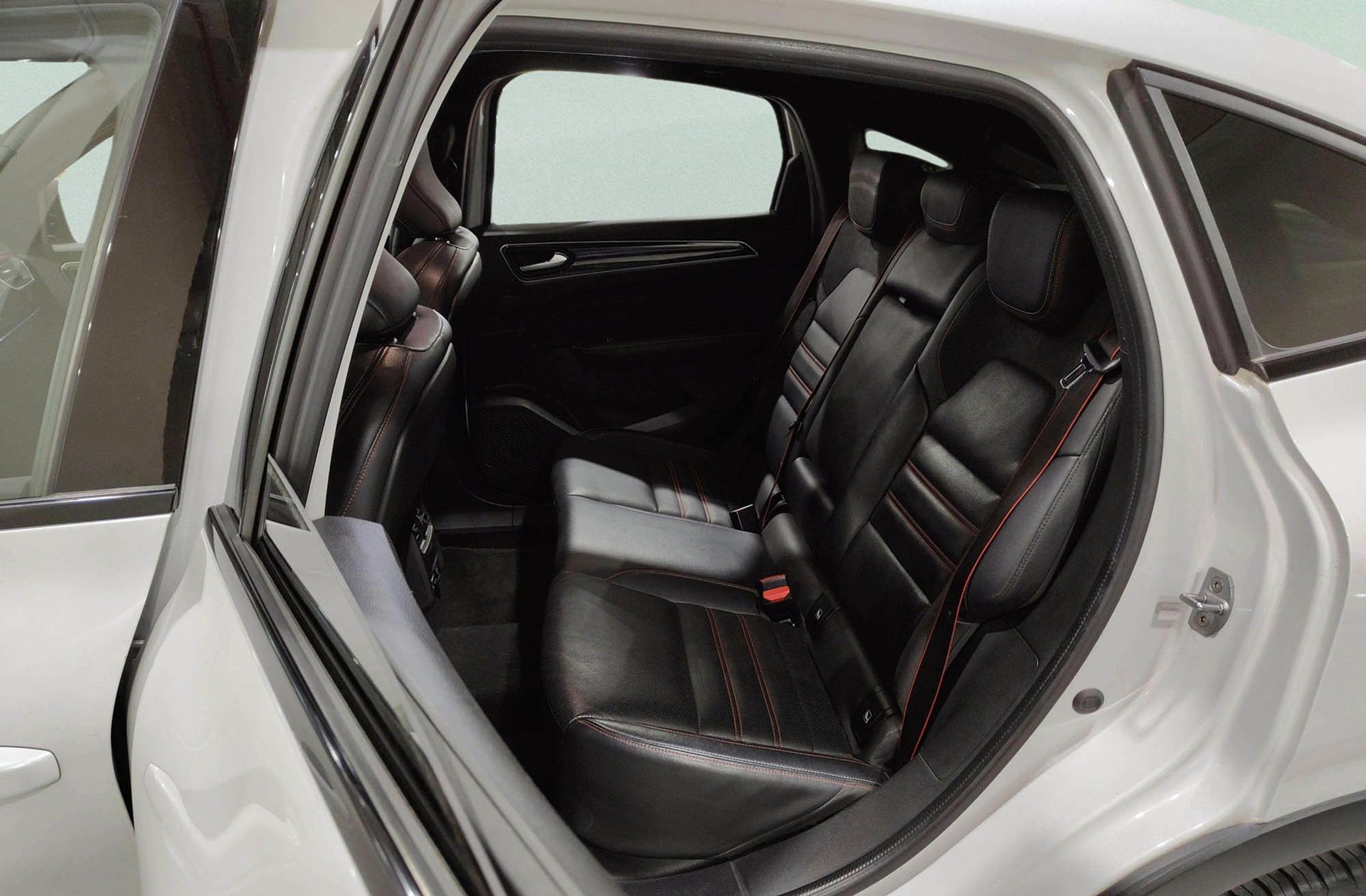 Renault Arkana RS Line TCe EDC Microhíbrido - foto 17