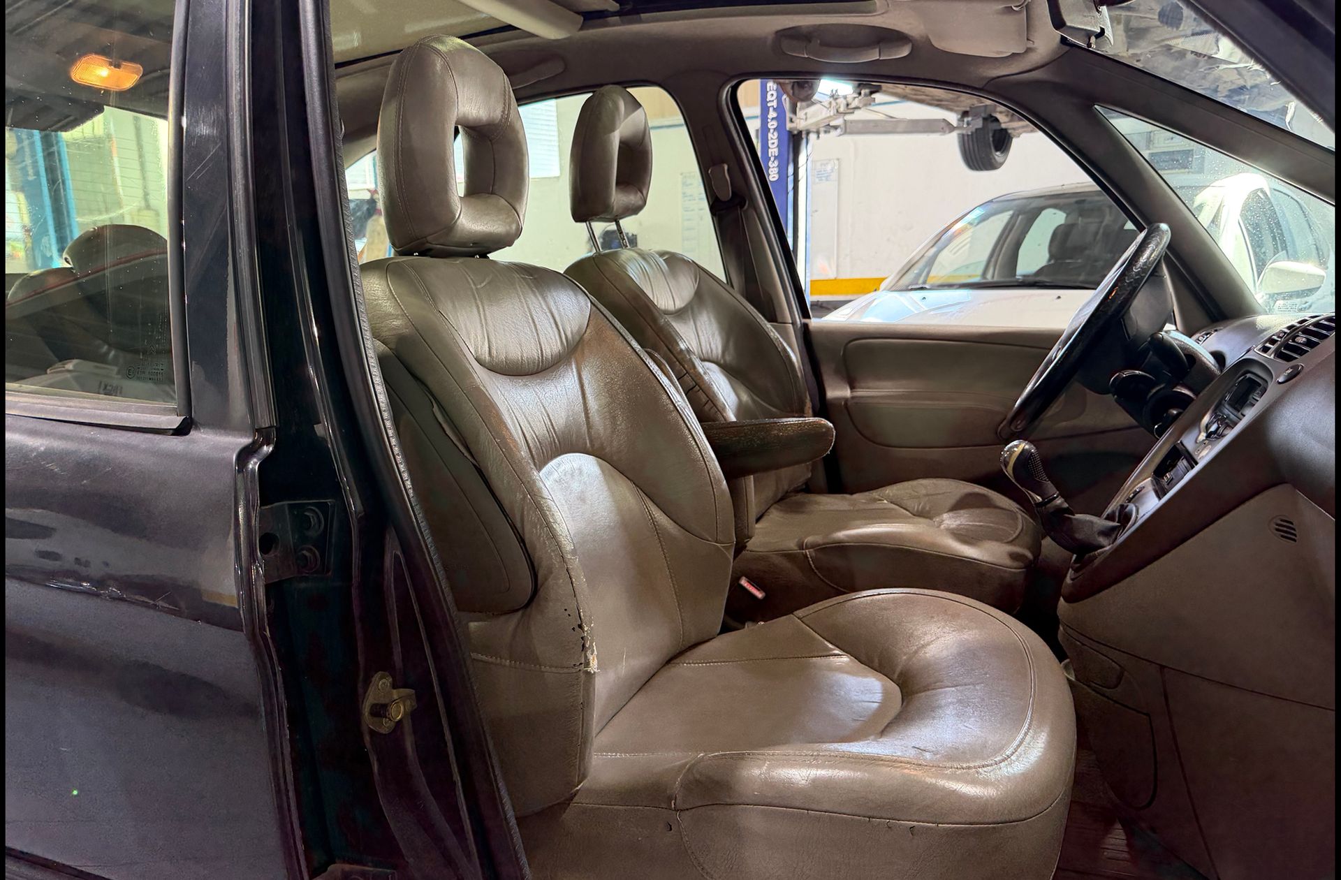Citroën Xsara Picasso 2.0 HDi Exclusive Plus - foto 14
