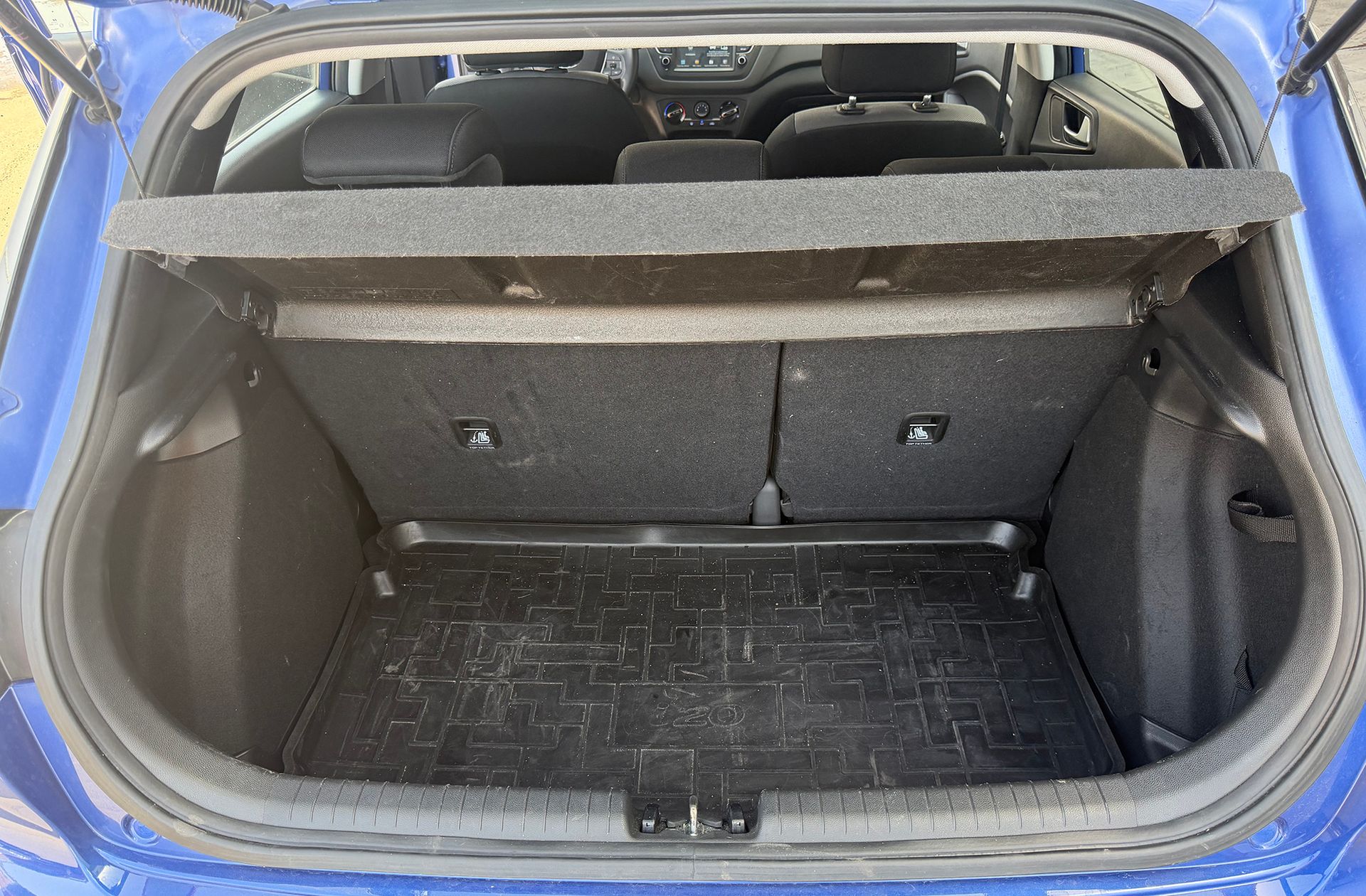 Hyundai i20 1.2 MPI Essence LE - foto 17