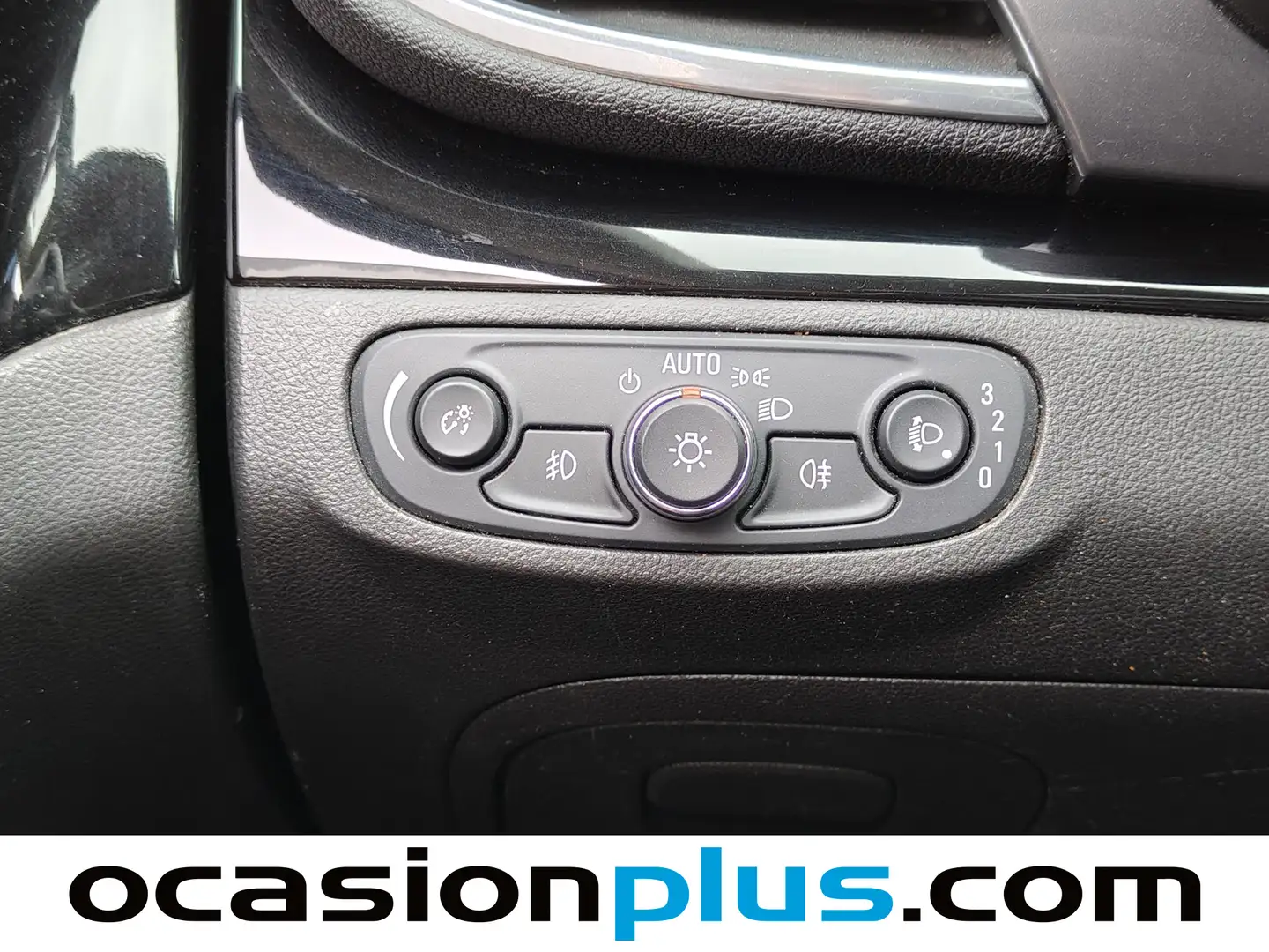 Foto Opel Mokka Opel Mokka 1.4 Turbo S&S Selective 4x2 (140 CV)