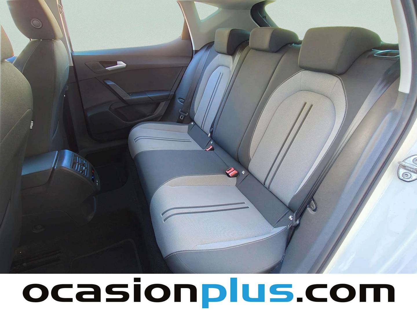 Foto asientos traseros Seat León Seat León 2.0 TDI S&S Style Go (115 CV)