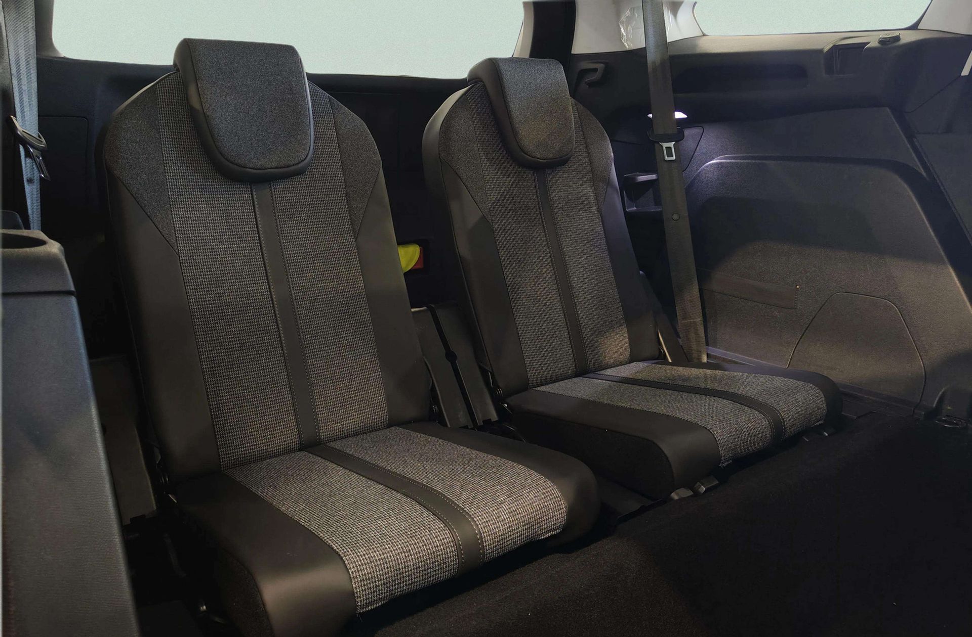Peugeot 5008 BlueHDi 120 Allure 7 plazas - foto 6
