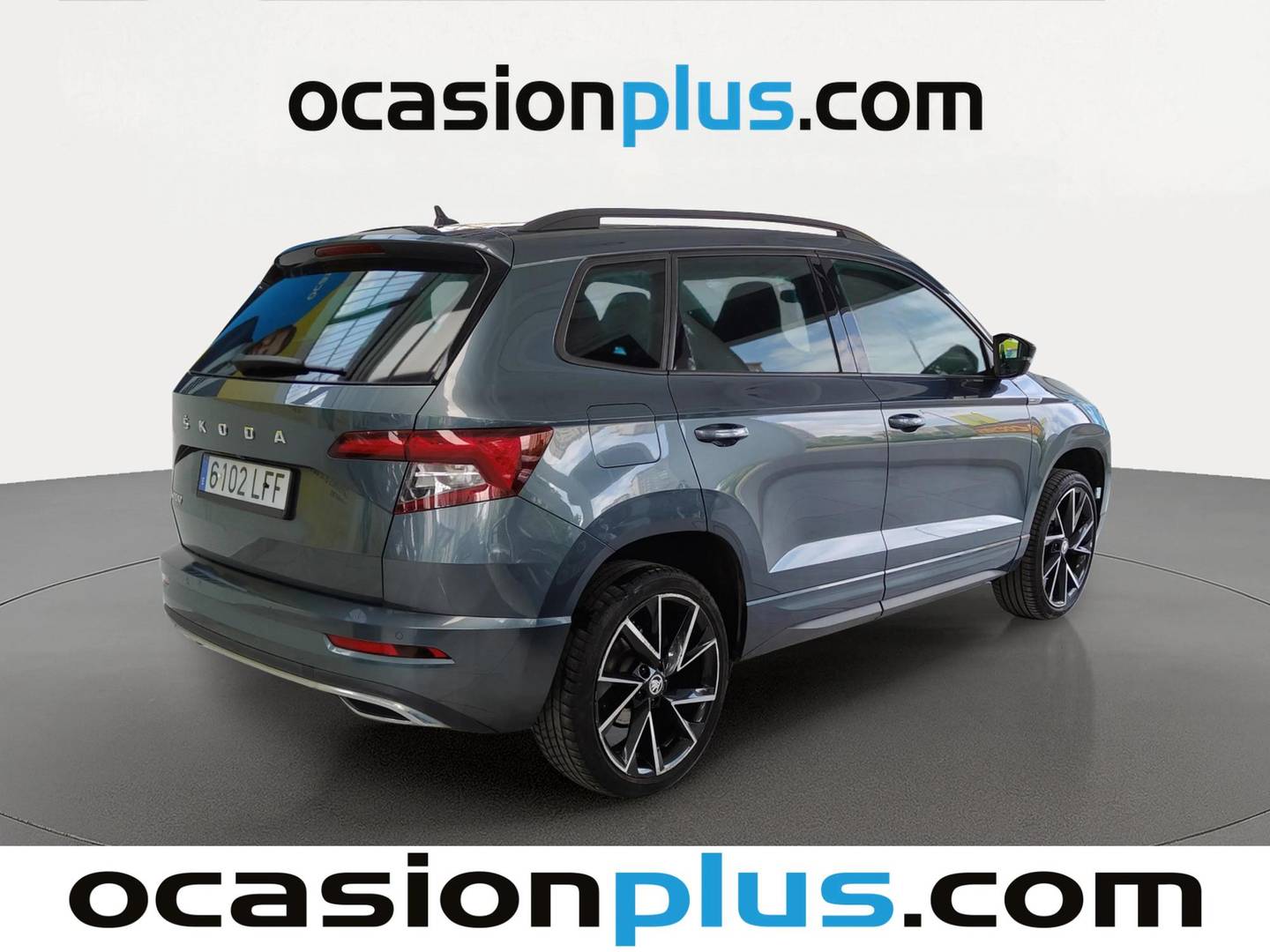 Foto trasera Skoda Karoq Skoda Karoq 1.5 TSI ACT Sportline DSG (150 CV) derecha