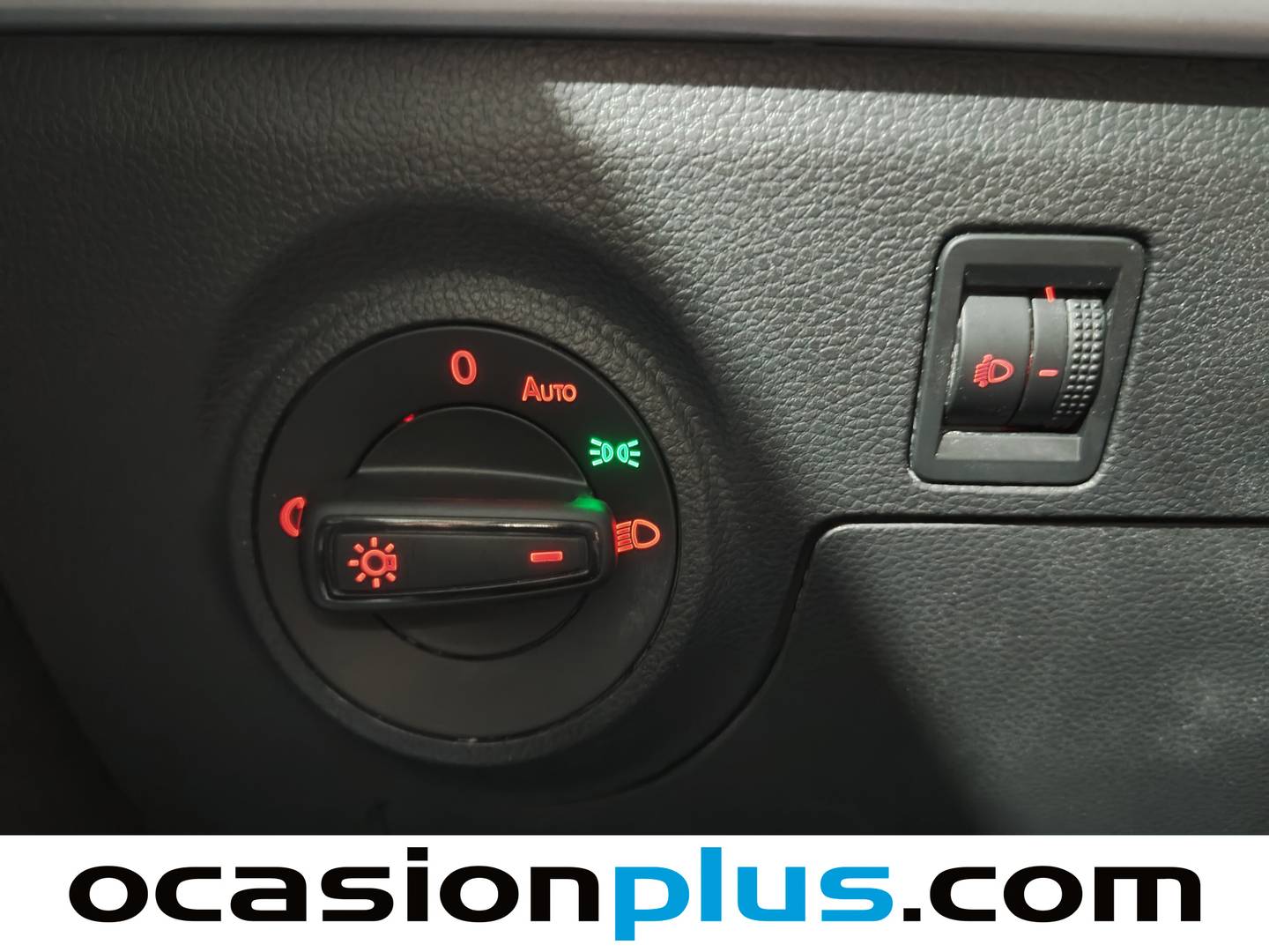 Foto Seat Arona SEAT Arona 1.0 TSI Style XM DSG (110 CV)