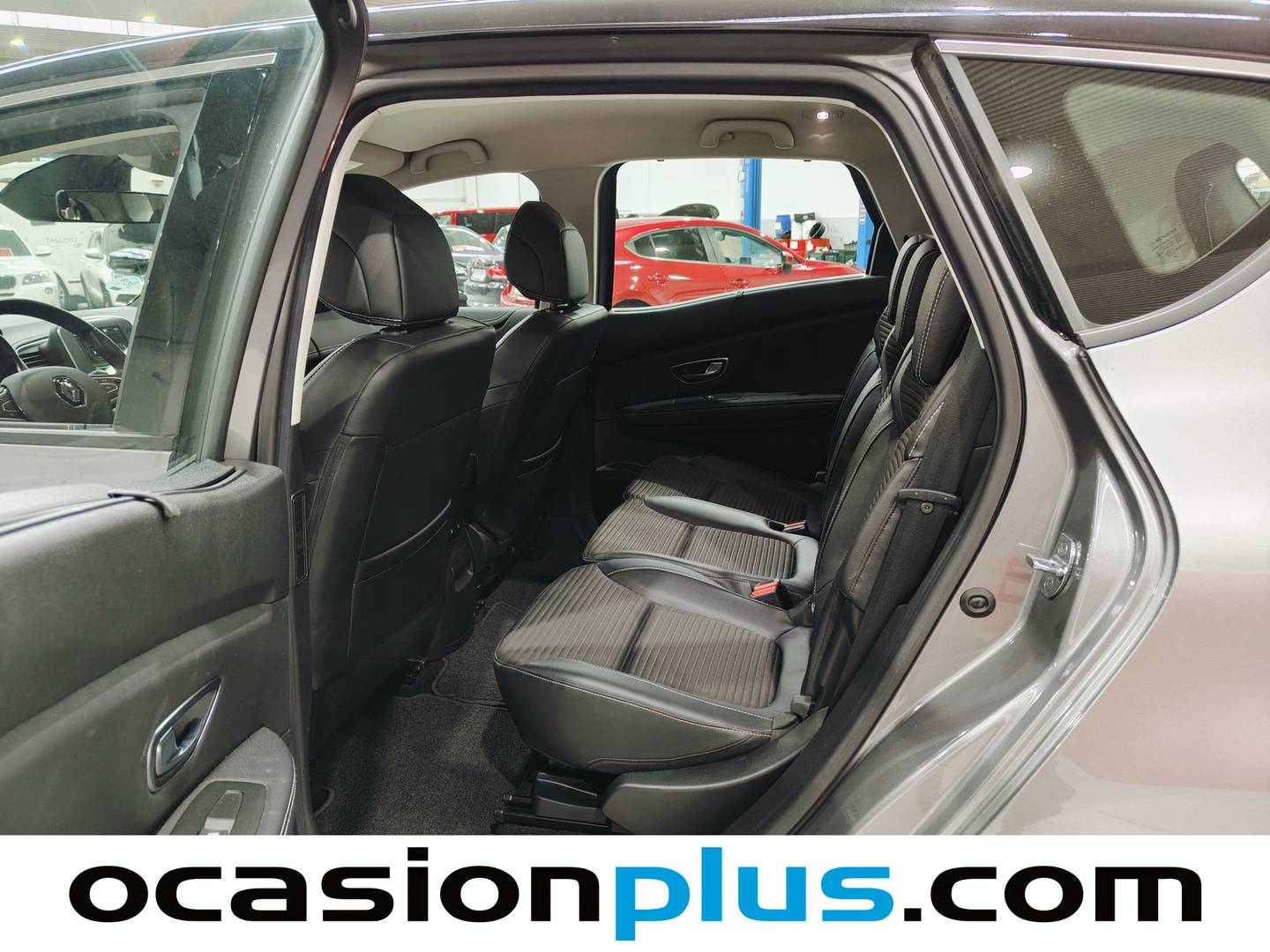 Foto asientos traseros Renault Scénic Renault Scenic Zen TCe (140 CV) GPF