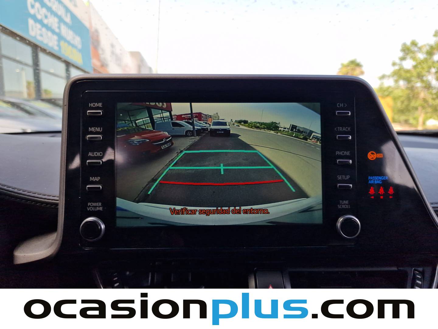 Extras y acabados del Toyota C-HR Toyota C-HR 1.8 125H Active (122 CV)