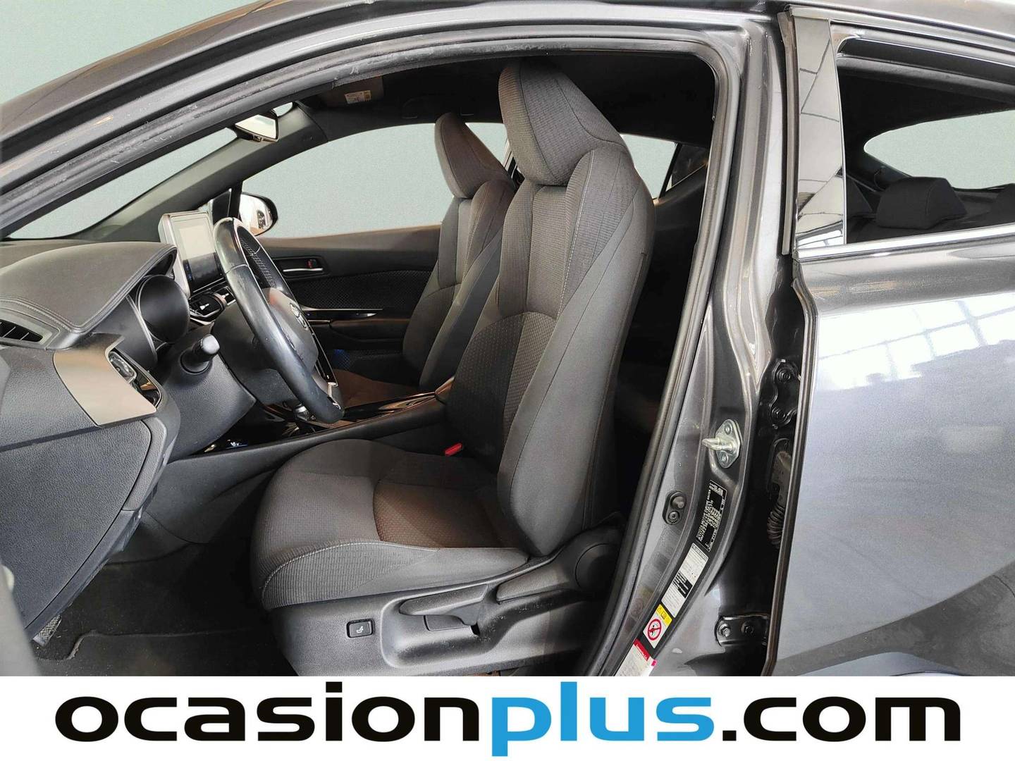 Foto asientos delanteros Toyota C-HR Toyota C-HR 1.8 125H Advance (122 CV)