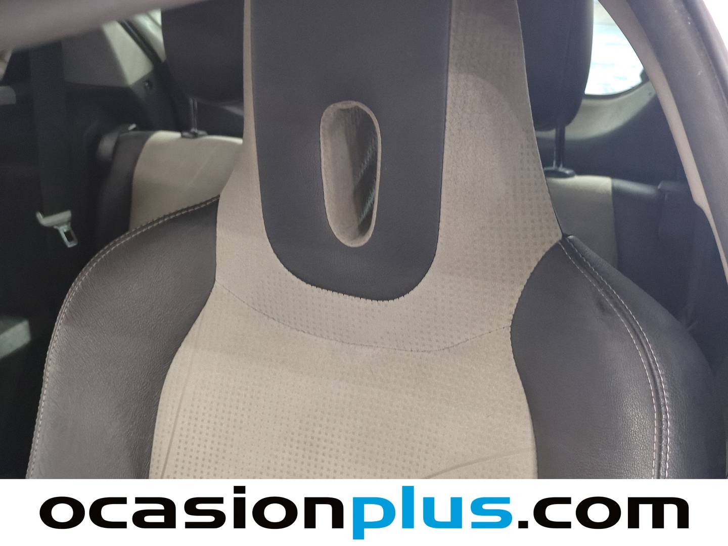 Extras y acabados del Toyota iQ Toyota IQ 1.33 VVT-i MultiDrive S (98 CV)