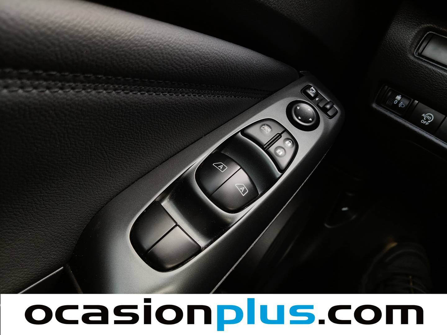 Nissan JUKE Nissan Juke DIG-T N-Connecta 4x2 DCT (114 CV) 114cv