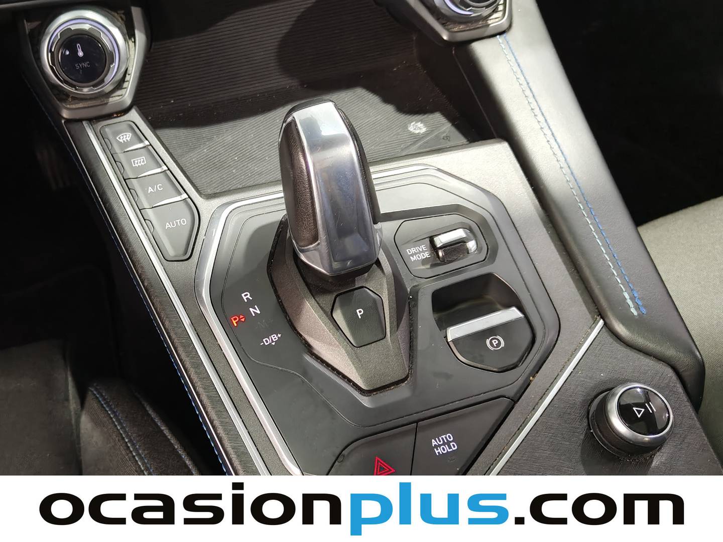 Foto Lynk & Co 01 Lynk & Co 01 1.5 PHEV  (261 CV)