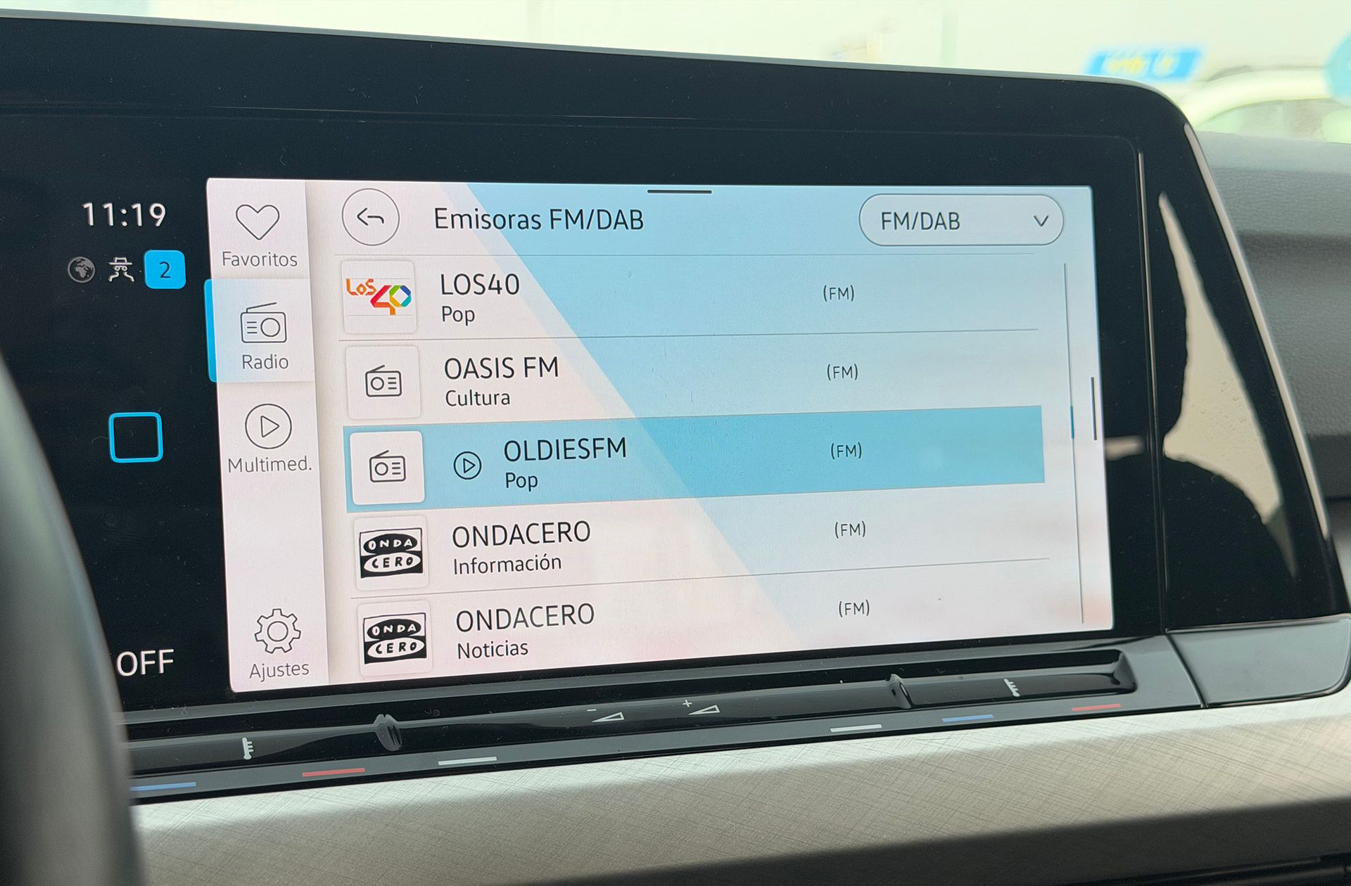 Volkswagen Golf Variant Life 2.0 TDI - foto 33