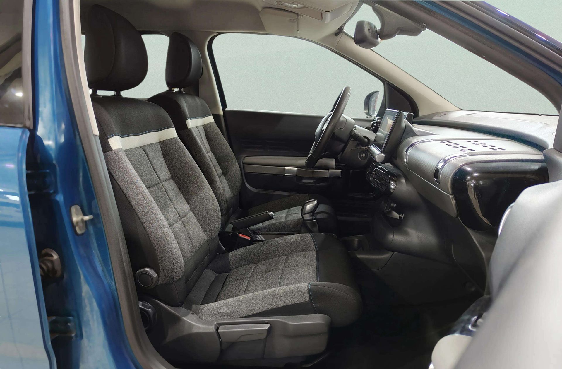 Citroën C4 Cactus BlueHDi 100 Shine - foto 19