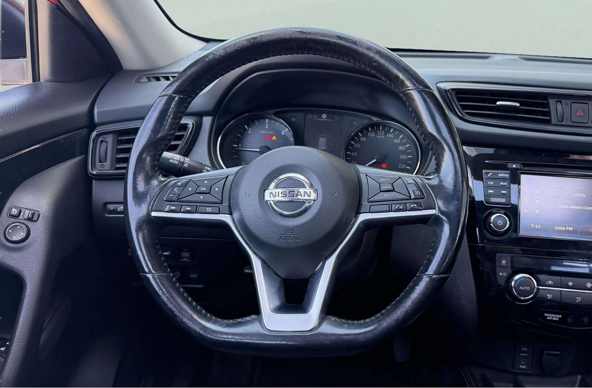 Nissan X-Trail dCi 130 N-Connecta Xtronic - foto 21