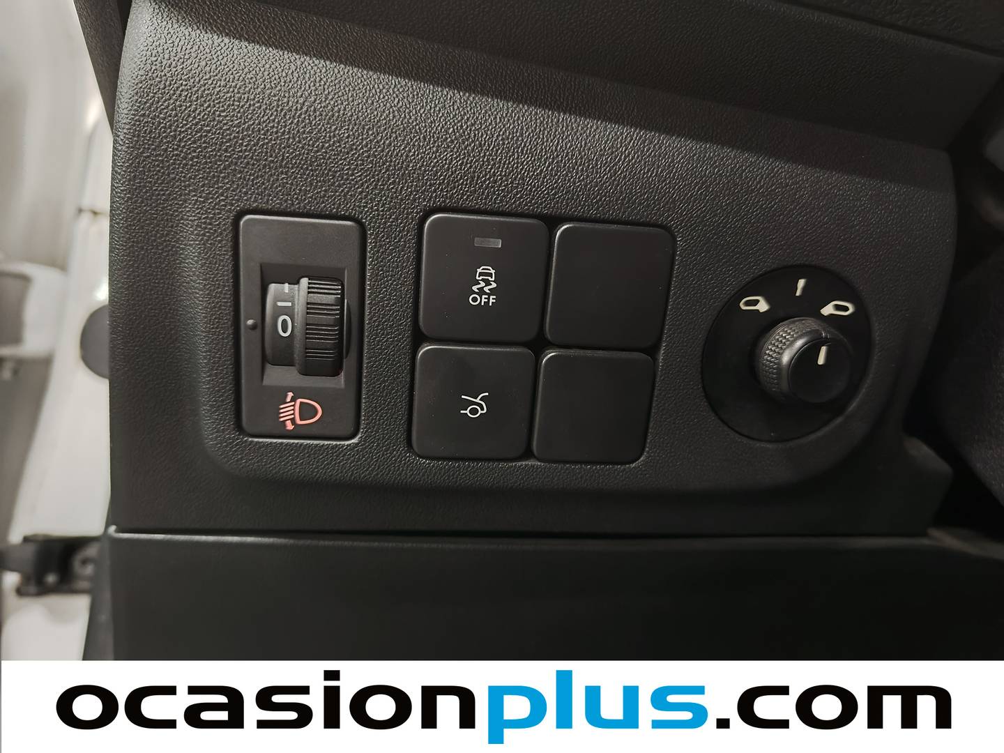 Citroën C-Elysée Citroën C-Elysee PureTech 82 Shine (82 CV) 2018