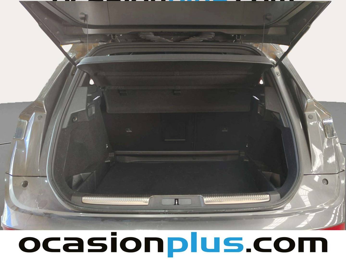 Foto DS DS 7 Crossback DS DS7 Crossback PureTech 130 Bastille+ AT (131 CV)