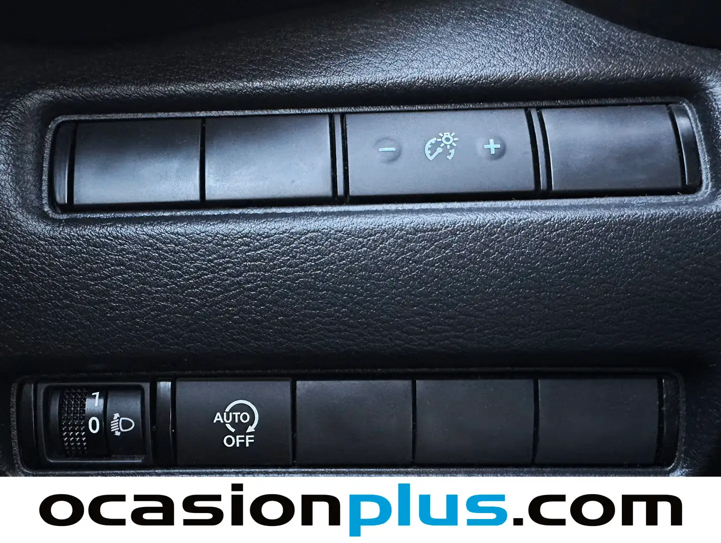 Foto Nissan JUKE Nissan Juke DIG-T N-Connecta 4x2 (114 CV)