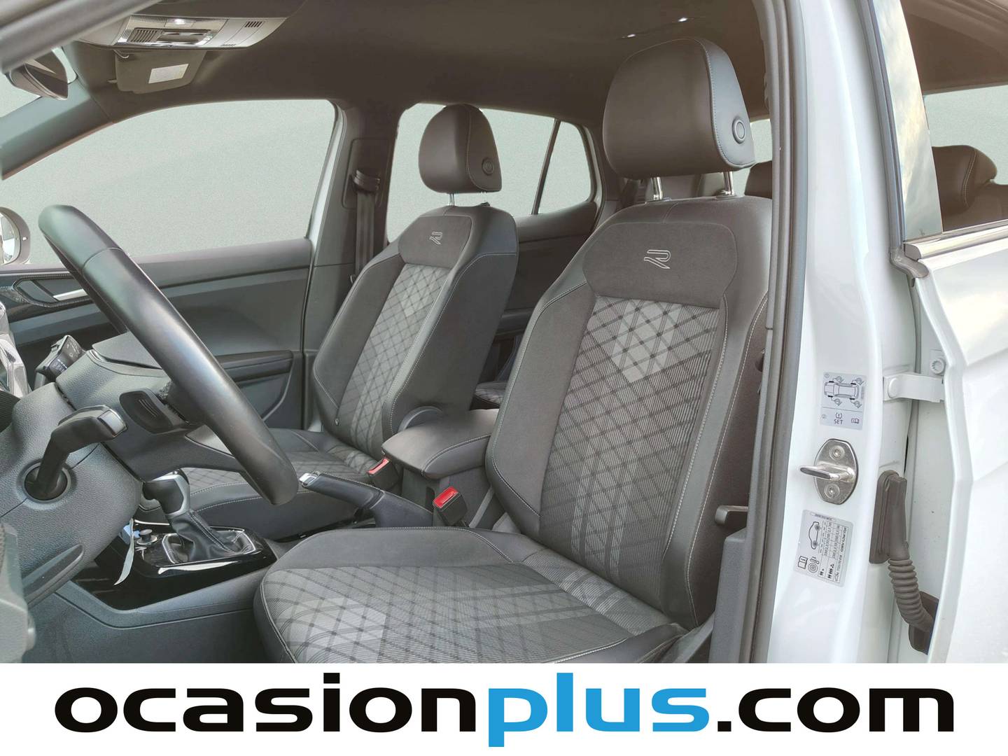 Foto asientos delanteros Volkswagen T-Cross Volkswagen T-Cross R-Line 1.0 TSI (116 CV) DSG
