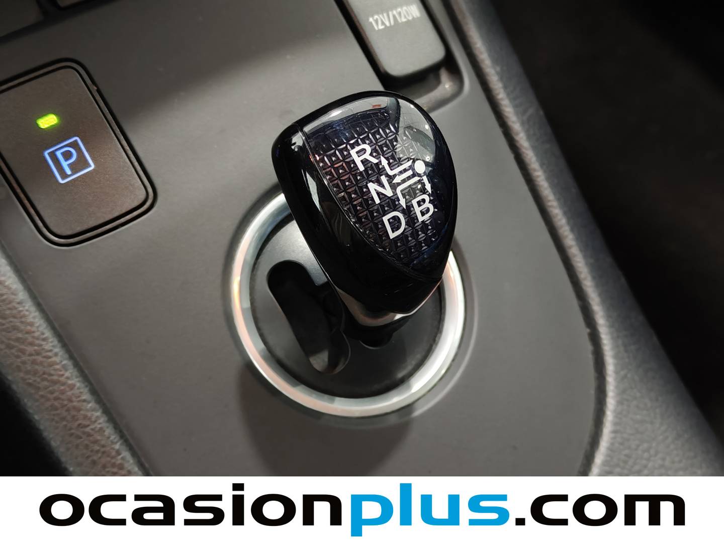 Toyota Auris Toyota Auris 140H Touring Sports Active (136 CV) de segunda mano