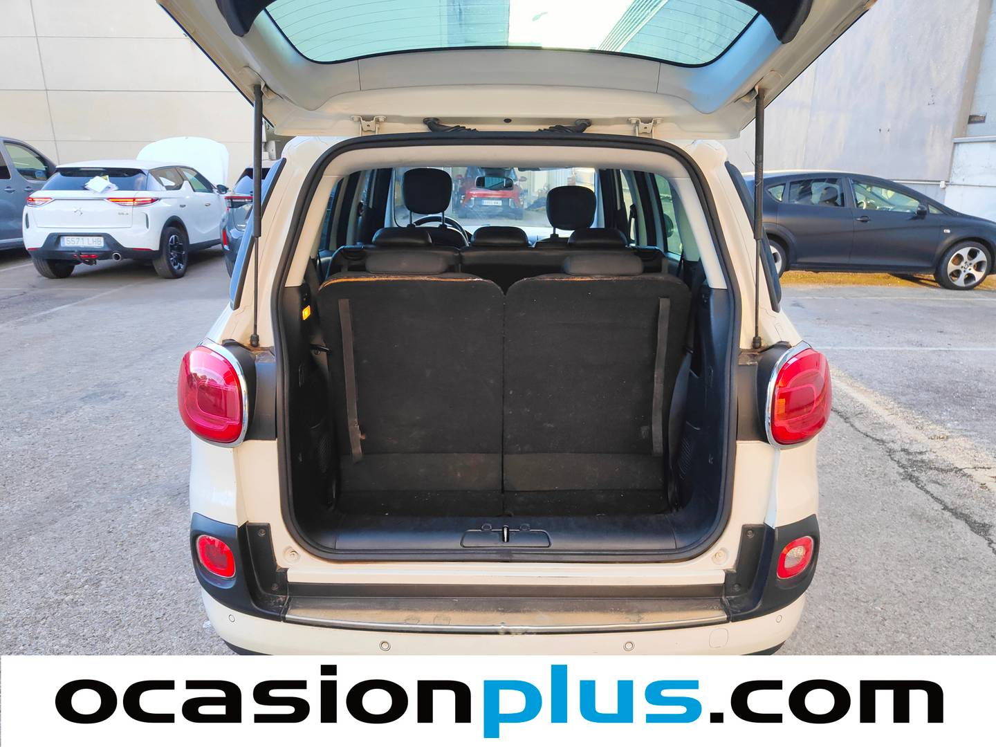 Foto Fiat 500L Fiat 500L 1.6 16v MultiJet II S&S Living (105 CV) 7 Plazas