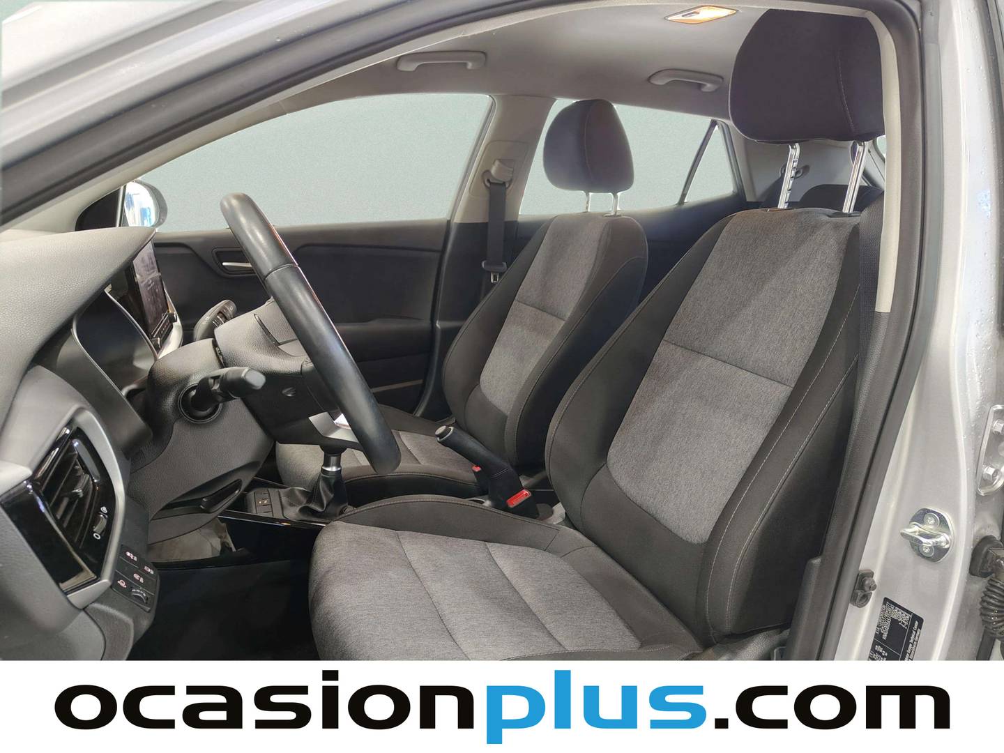 Foto asientos delanteros KIA Stonic KIA Stonic 1.2 DPi Drive (79 CV)