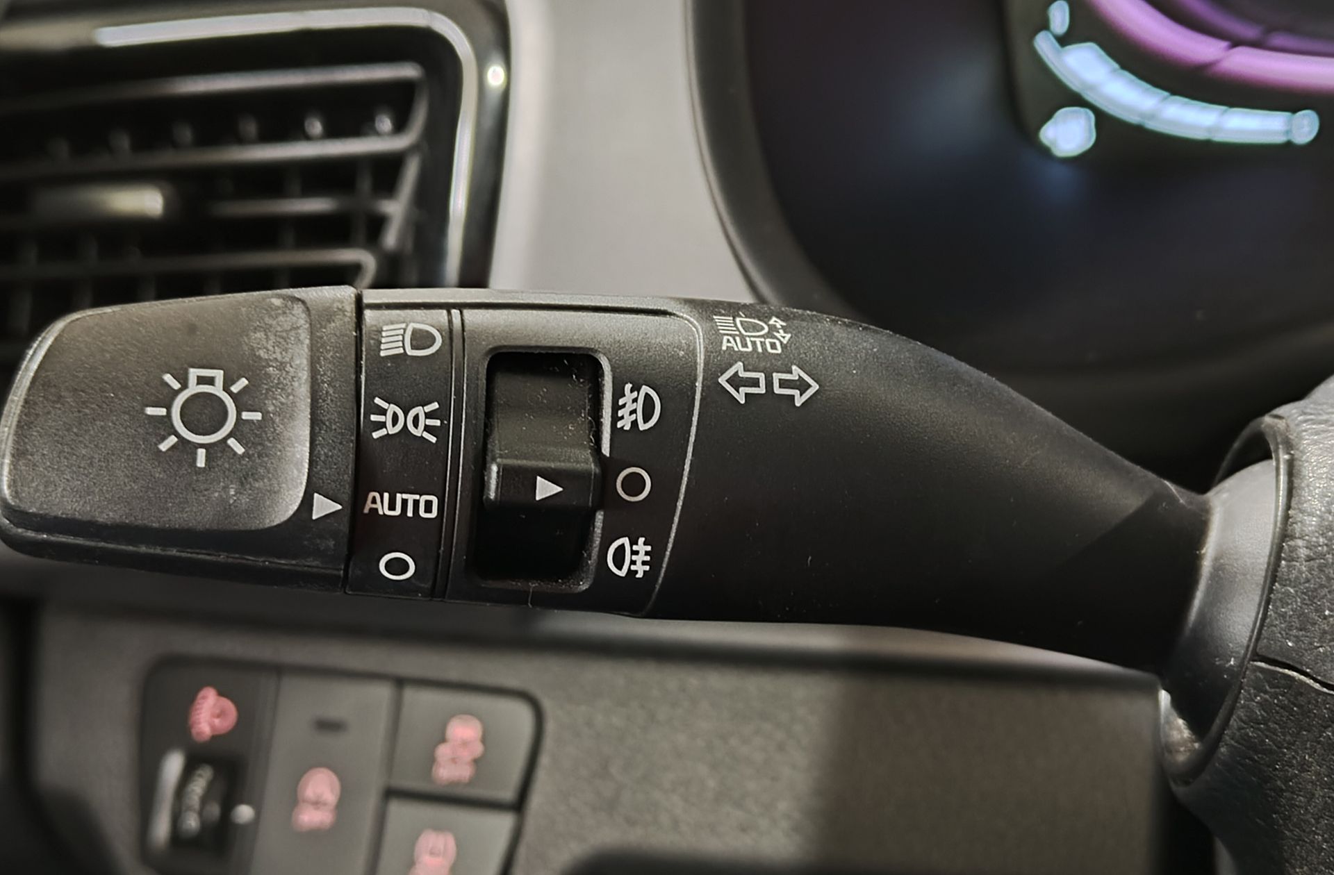 Kia Stonic 1.0 T-GDi Drive - foto 20
