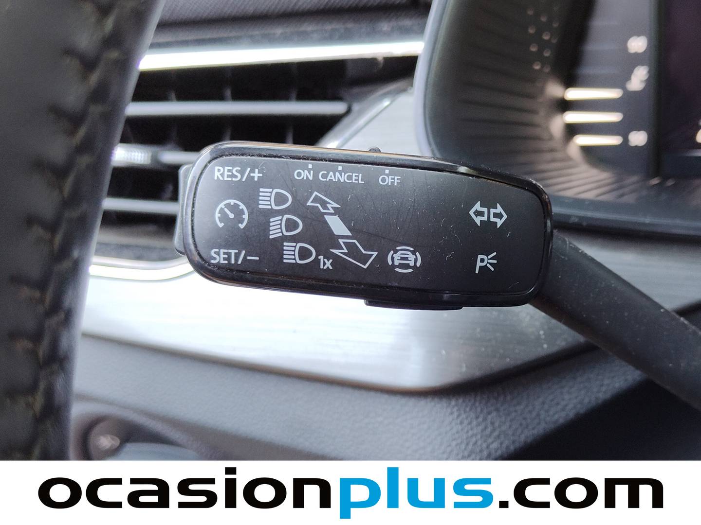 Foto Skoda Kamiq Skoda Kamiq 1.0 TSI Scout DSG (110 CV)